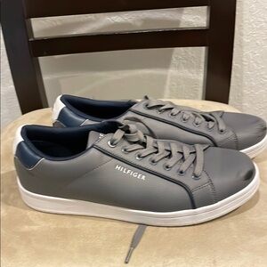 Tommy Hilfiger Men's Gray Sneakers